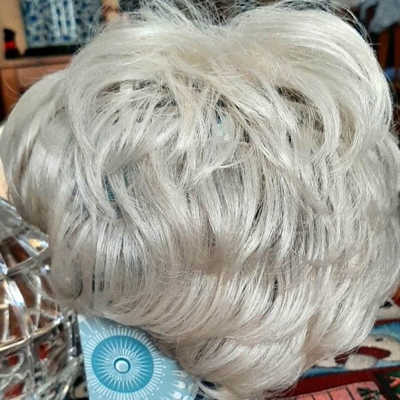 Amazing Paula Young Hair Toppers Abstract Collection Amazing Paula Young Hair Toppers Abstract Collection